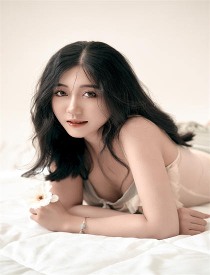 《试航》主角分析：角色塑造与成长轨迹