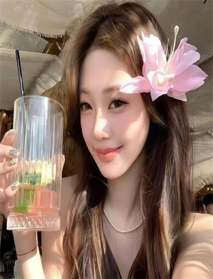 音乐片文化解读：《恐龙危机第1部3D》的叙事结构与视觉语言 ——音乐片的专业鉴赏